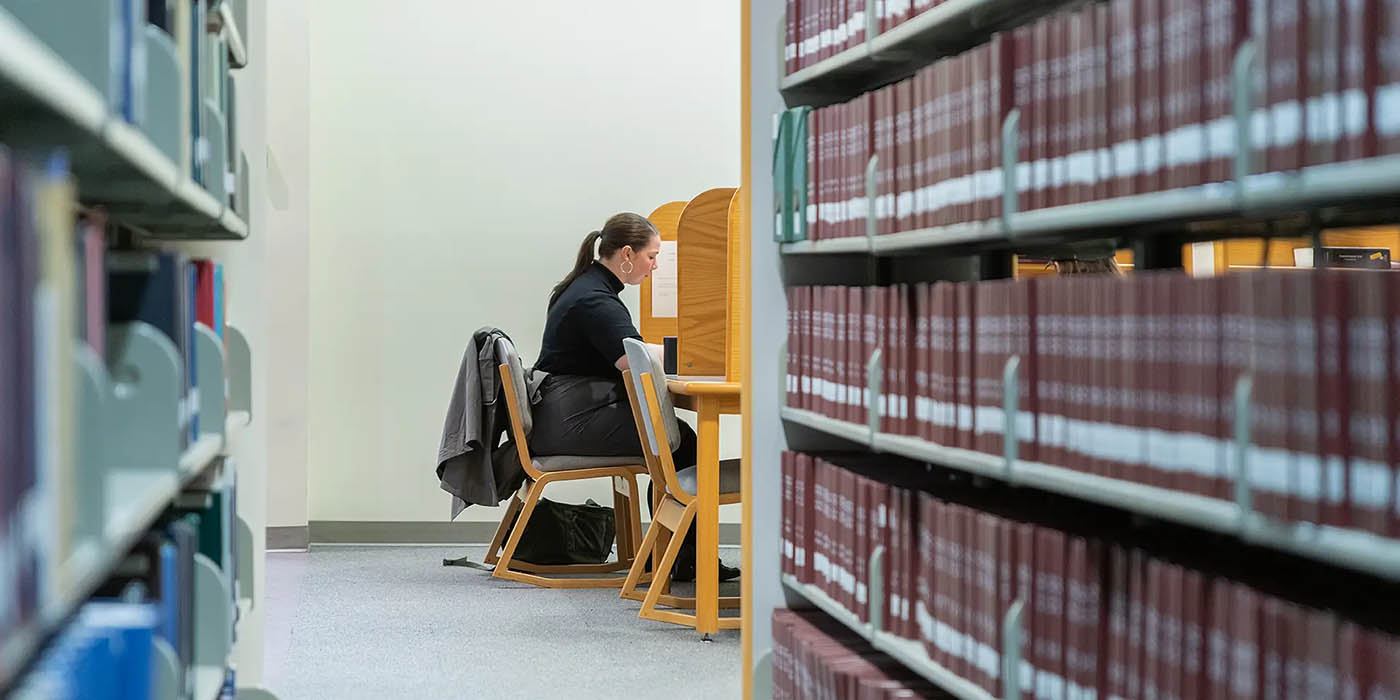 Students in the J.W.Long Law Library