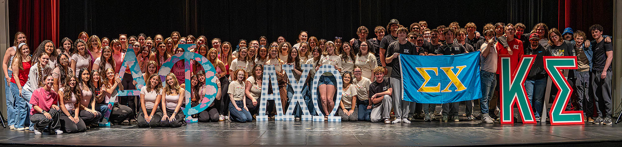 Fraternity and Sorority Life at Willamette