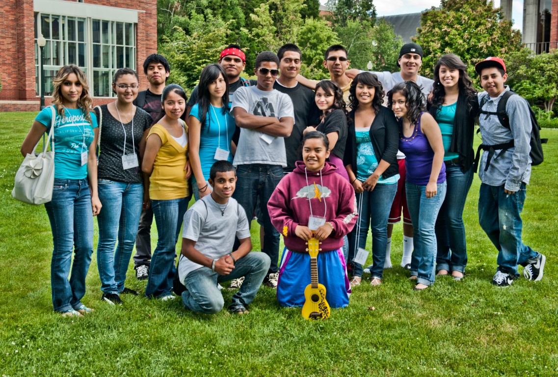 2011-wa-graduates.jpg