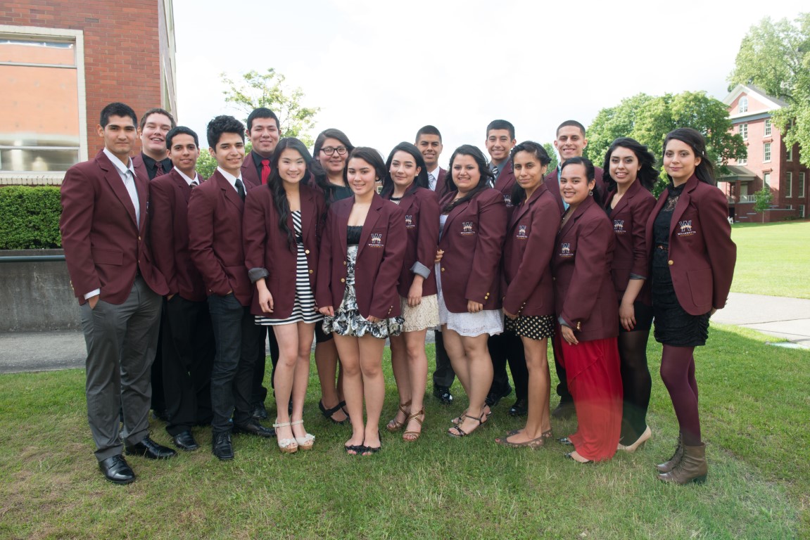 2013-wa-graduates.jpg