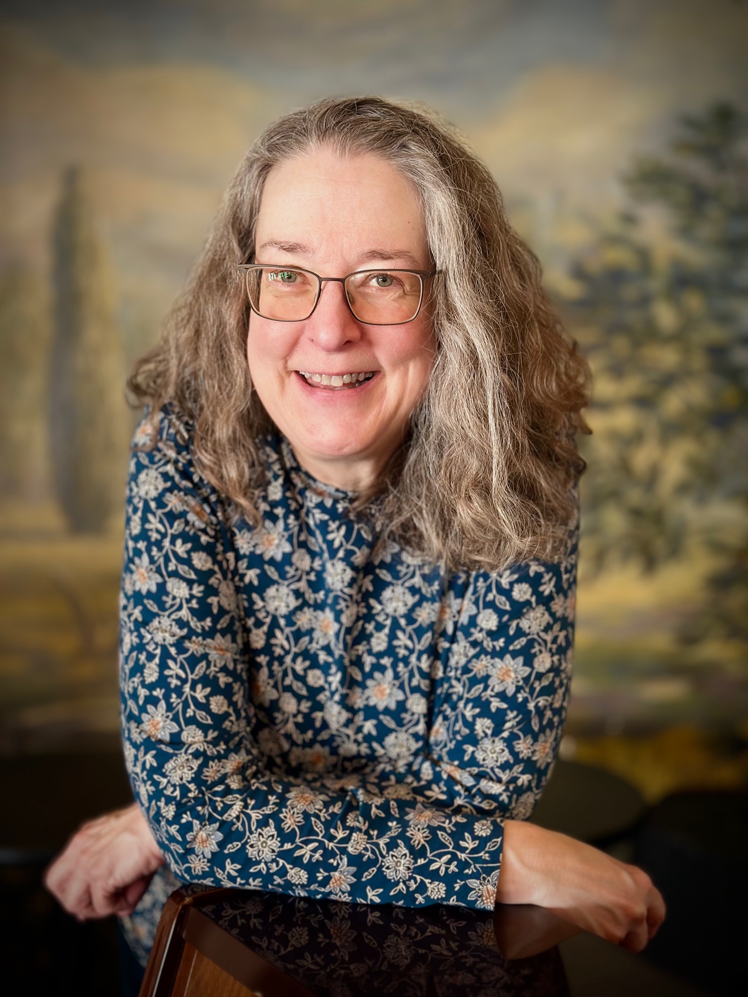 Headshot of Joni Roberts