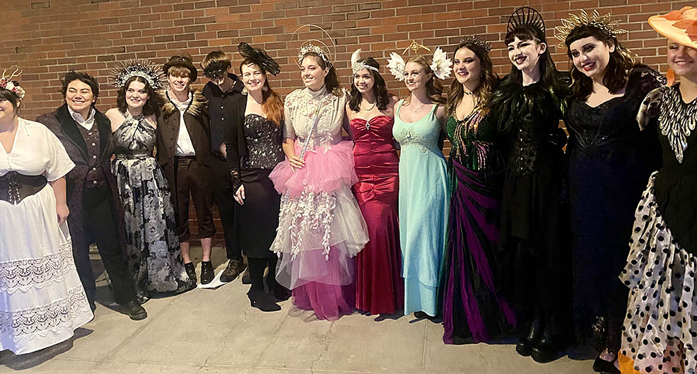 Dramatic Vocal Arts group photo
