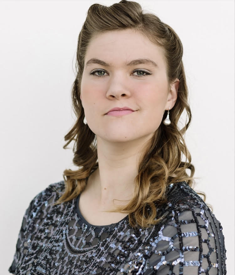 Headshot of Athena Vandyke