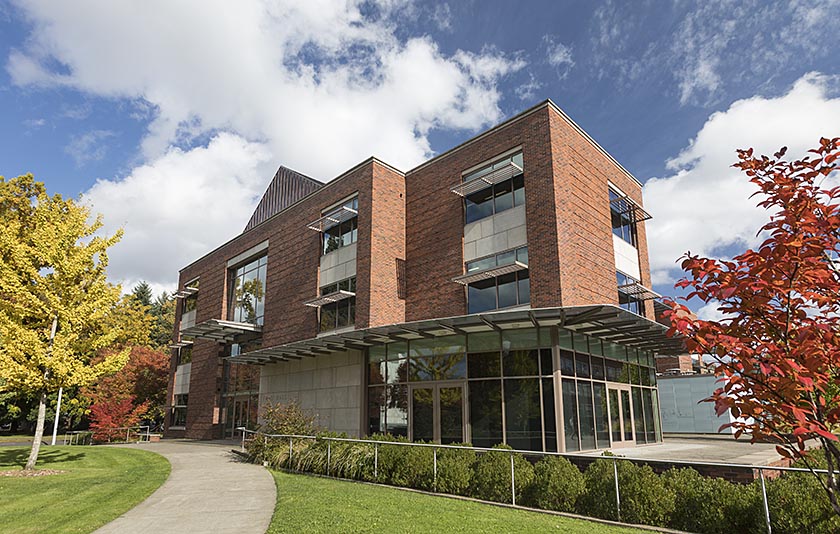 Willamette's Ford Hall