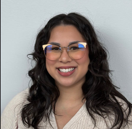 headshot of Claire Martin